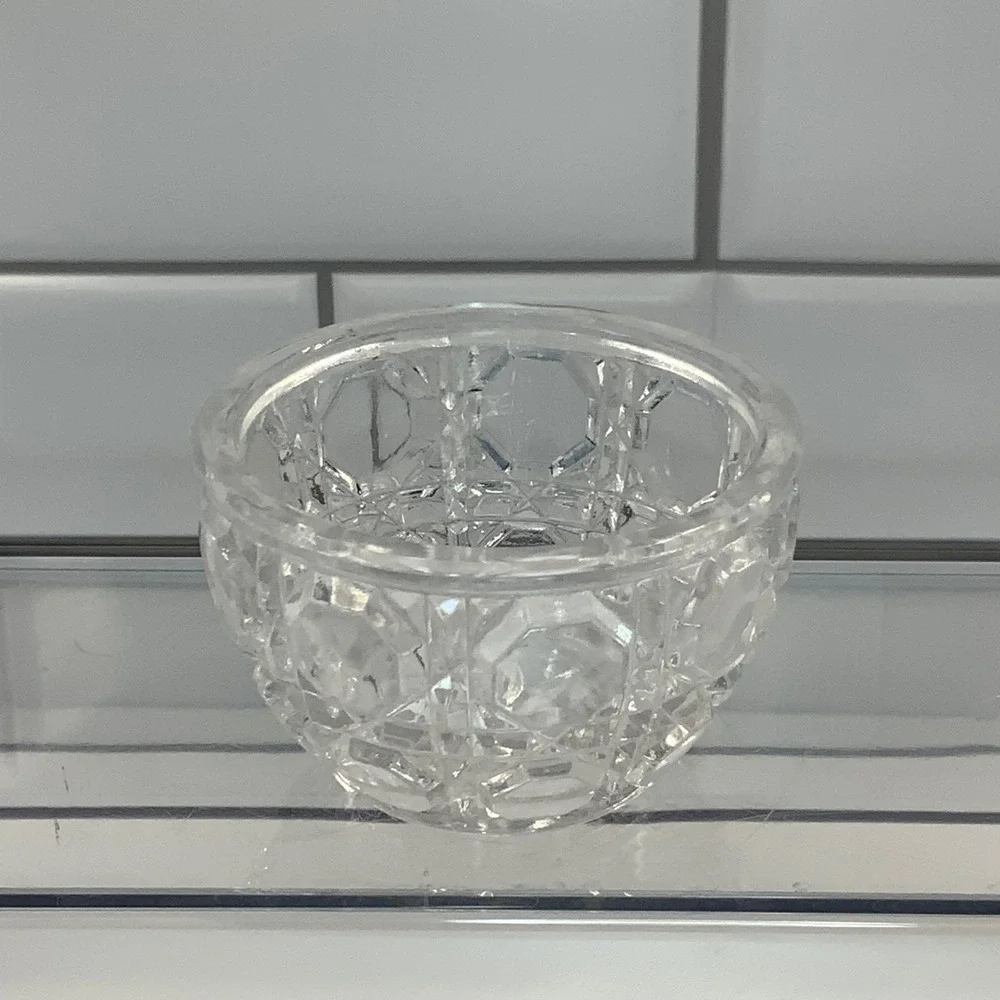 Vintage Crystal Salt Cellar Diamond Cut Starburst Clear 2.25in